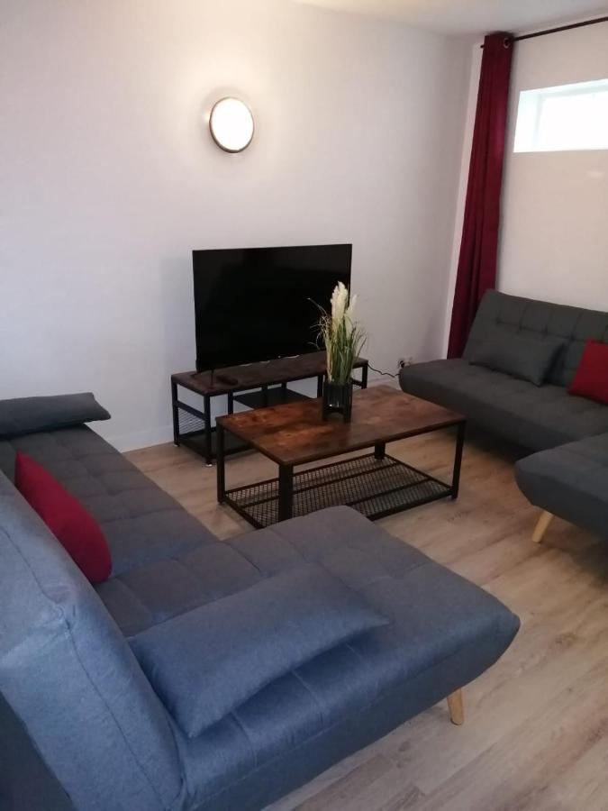 דירות פואטייה Appatement T3 Meuble A Neuf מראה חיצוני תמונה